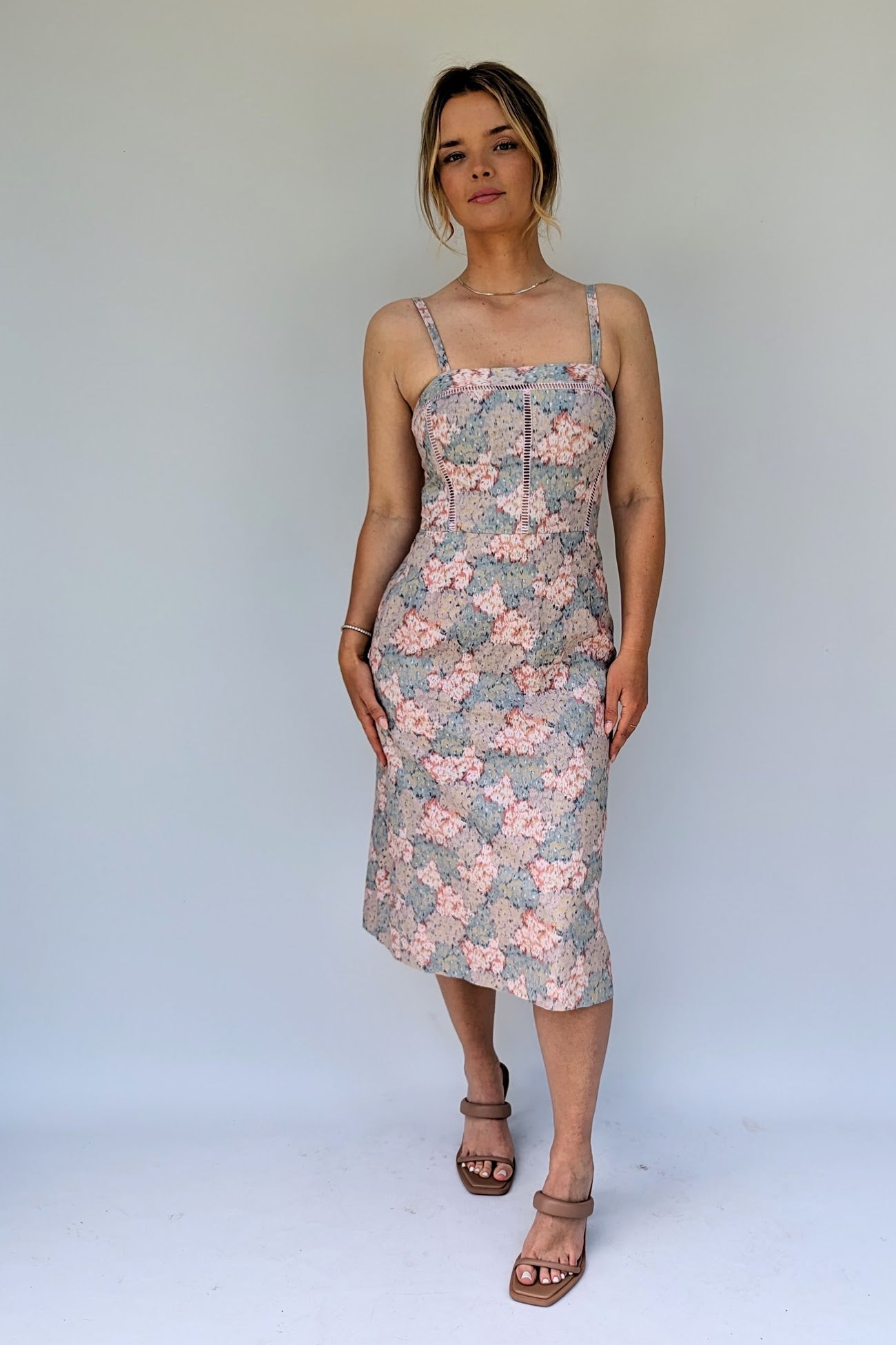 Cotton dress of vintage summer dress suit by Louis Feraud in pastel greys and pinks