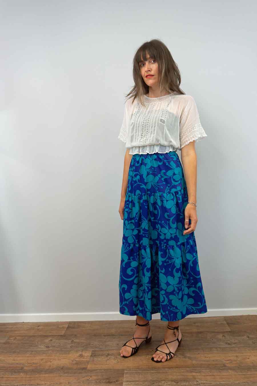 true vintage 1970s tiered floral peasant skirt