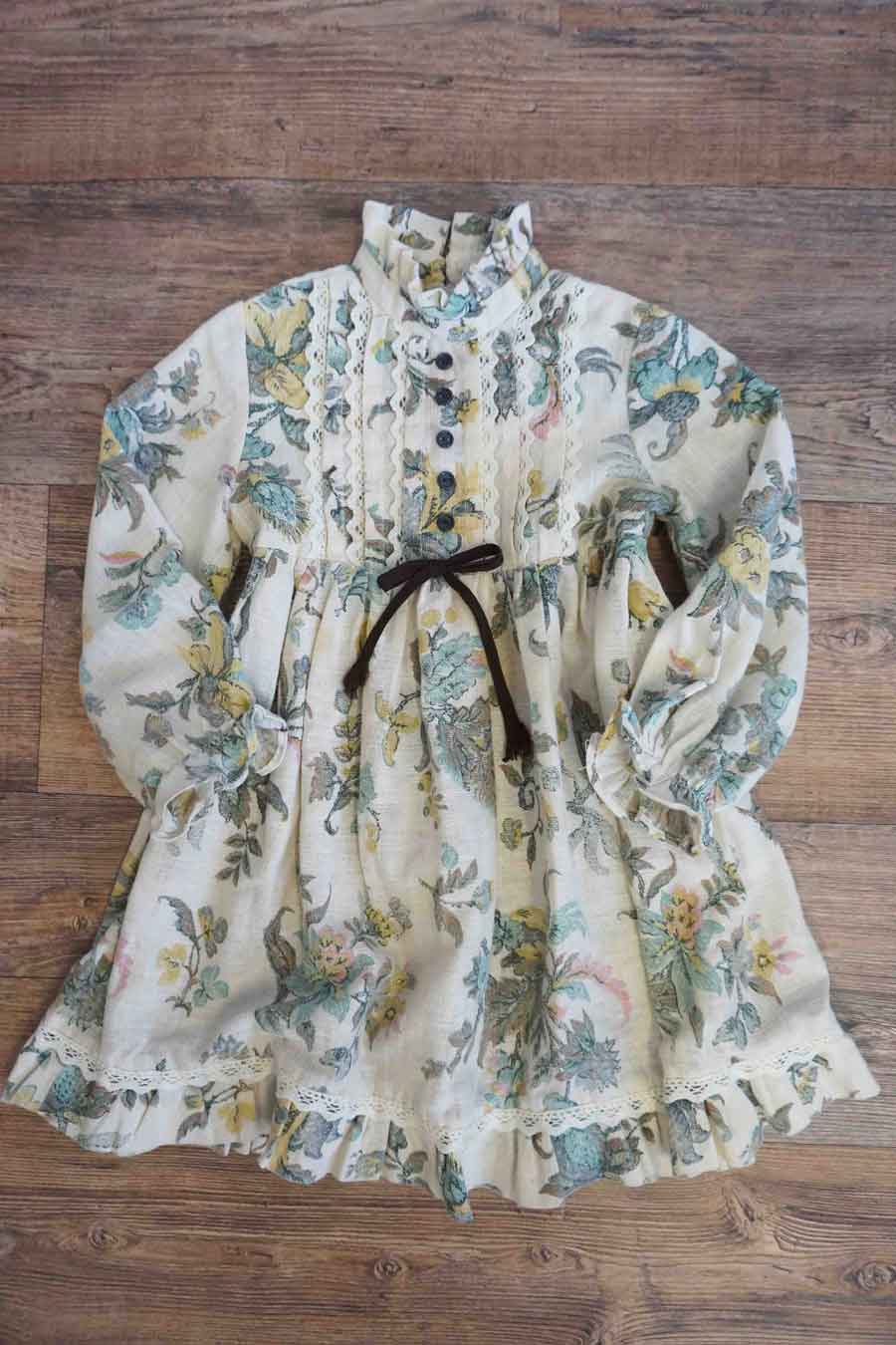 Vintage Girls 1970s Floral Paula Lee Dress