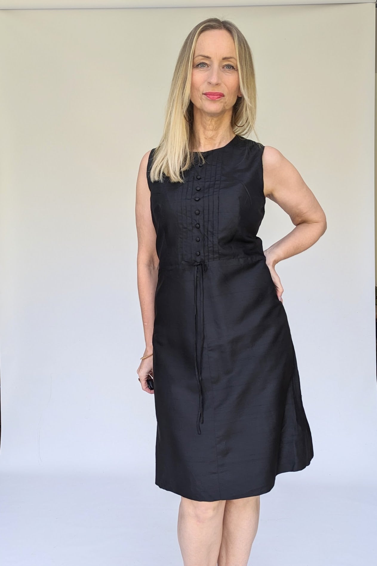 Vintage 60s short black dress