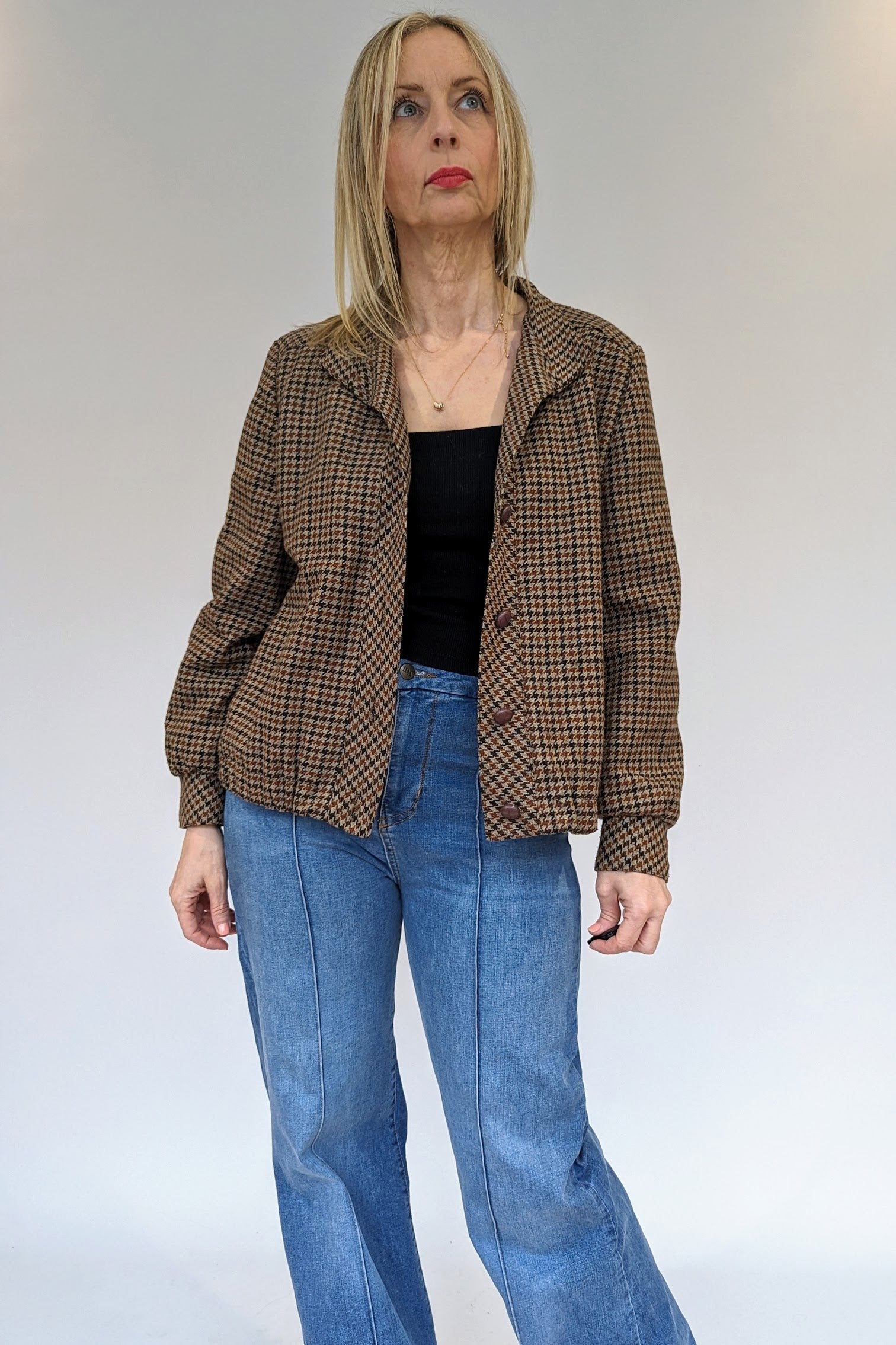 Brown Dogtooth Tweed Short Jacket with Pockets