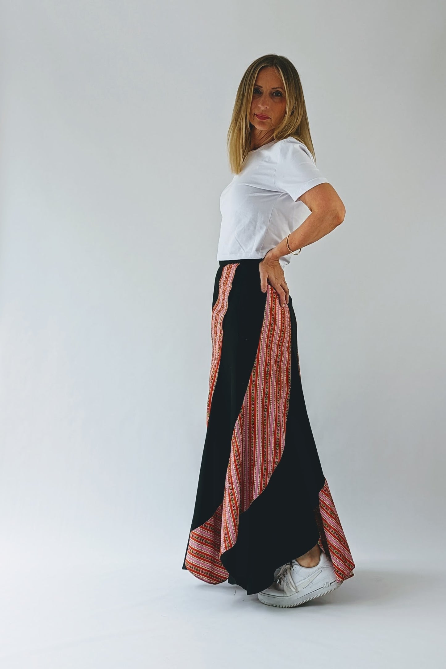 Vintage long maxi skirt