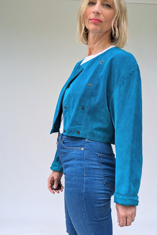 80s Turquoise Suede Cropped Jacket vintage with poppers