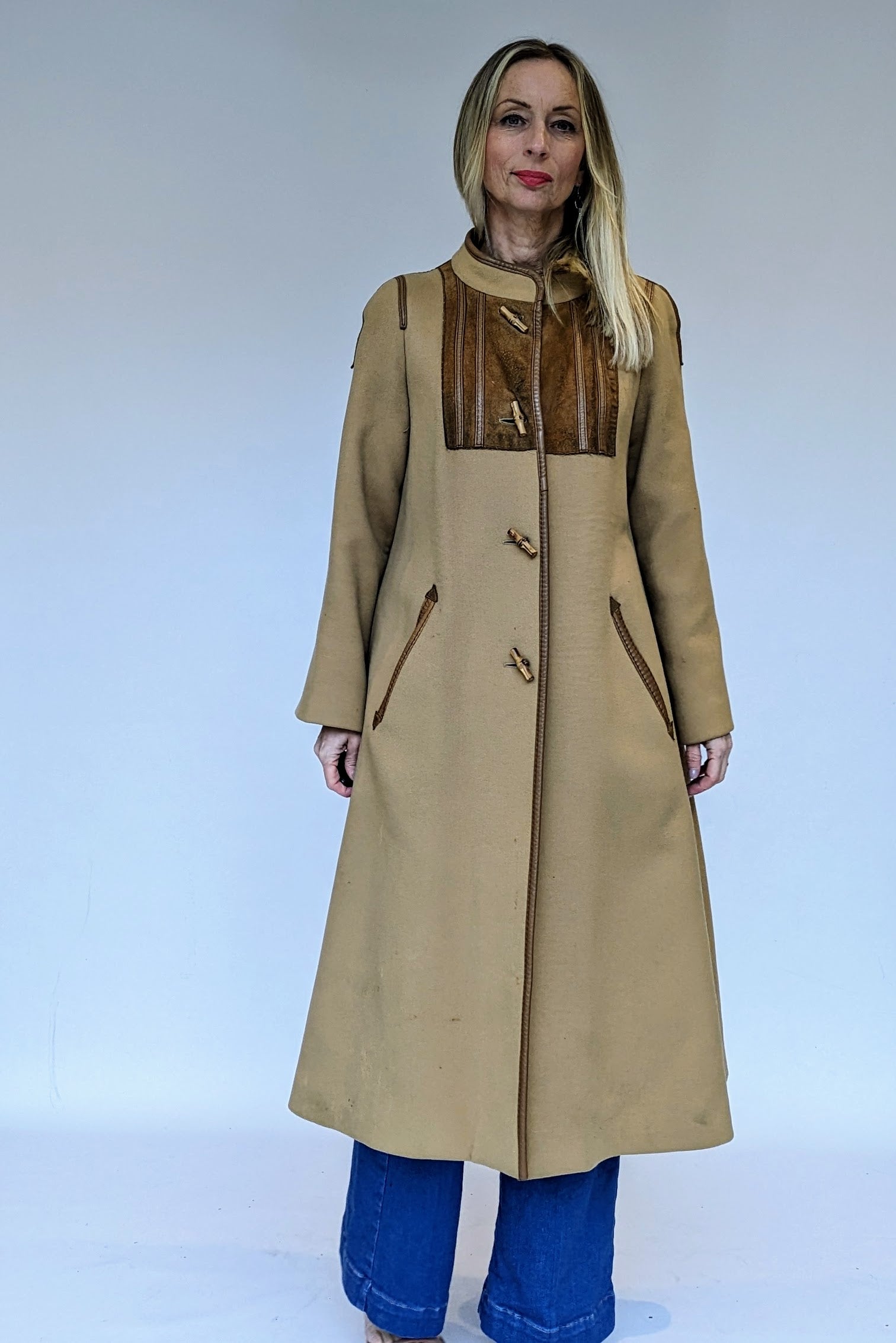 Long wool camel coat vintage