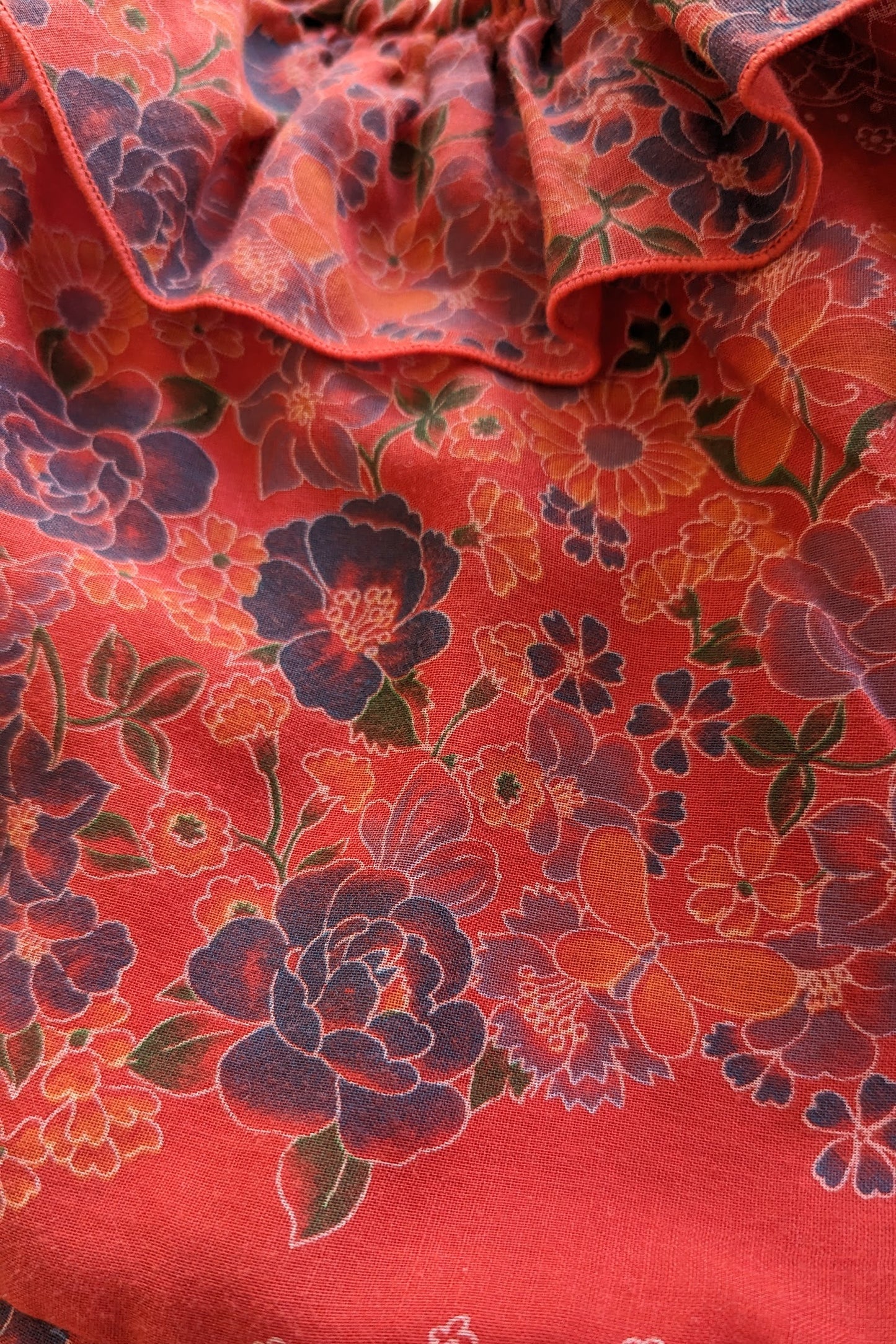 fabric of 1970s Red Summer off the Shoulder Dress