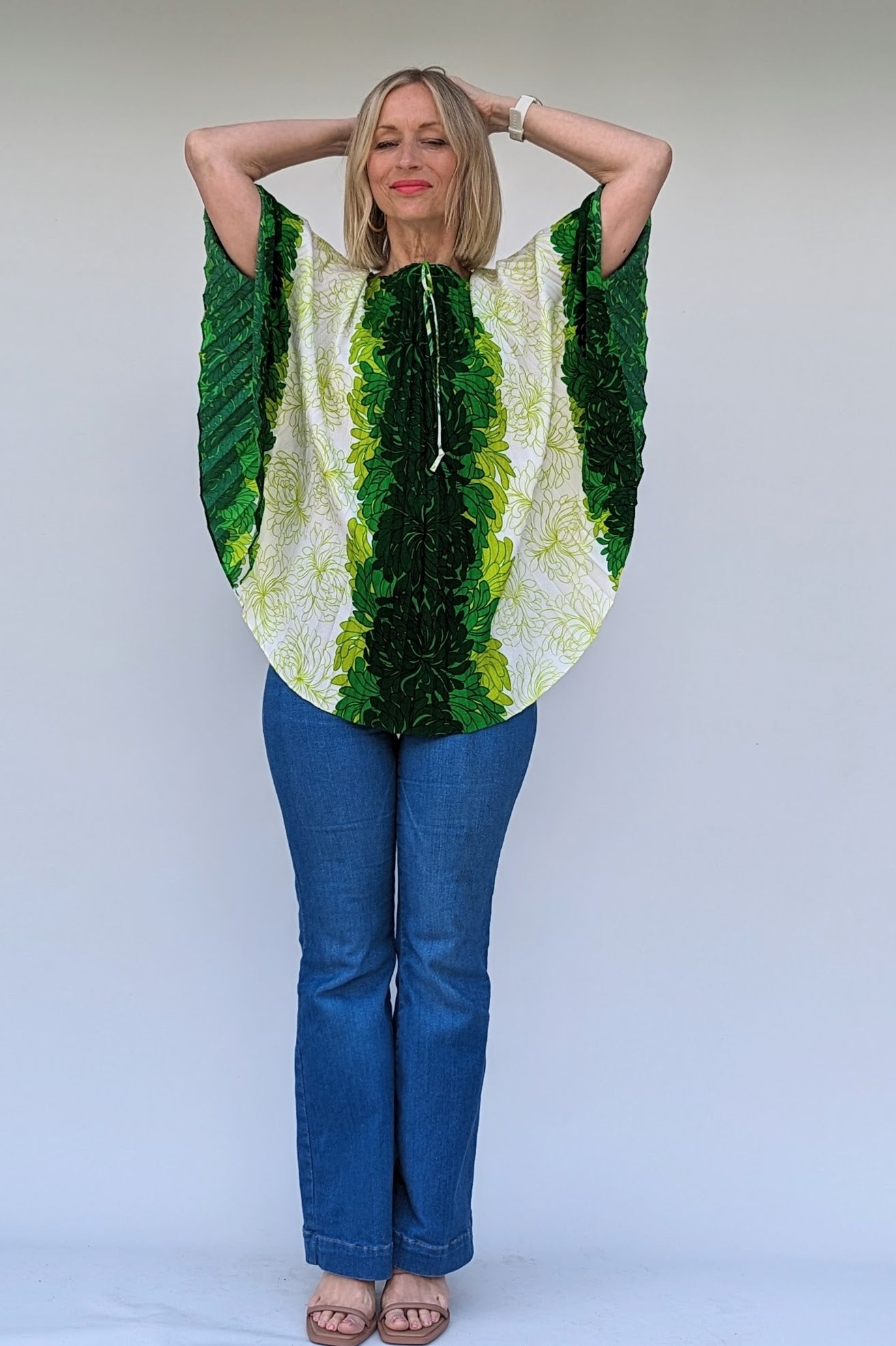 1960s vintage hawaiian pleated accordian beach ware tropical top