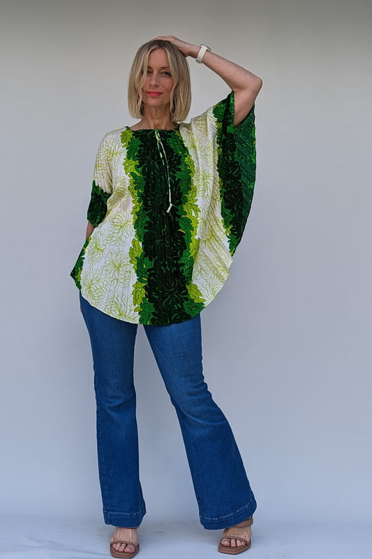batwing_60s_hawaiian_pleated_vintage_top