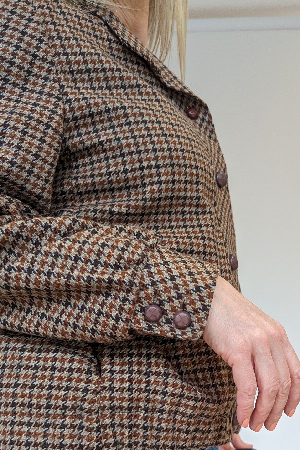 Arm and Side of Brown Dogtooth Tweed Short Jacket