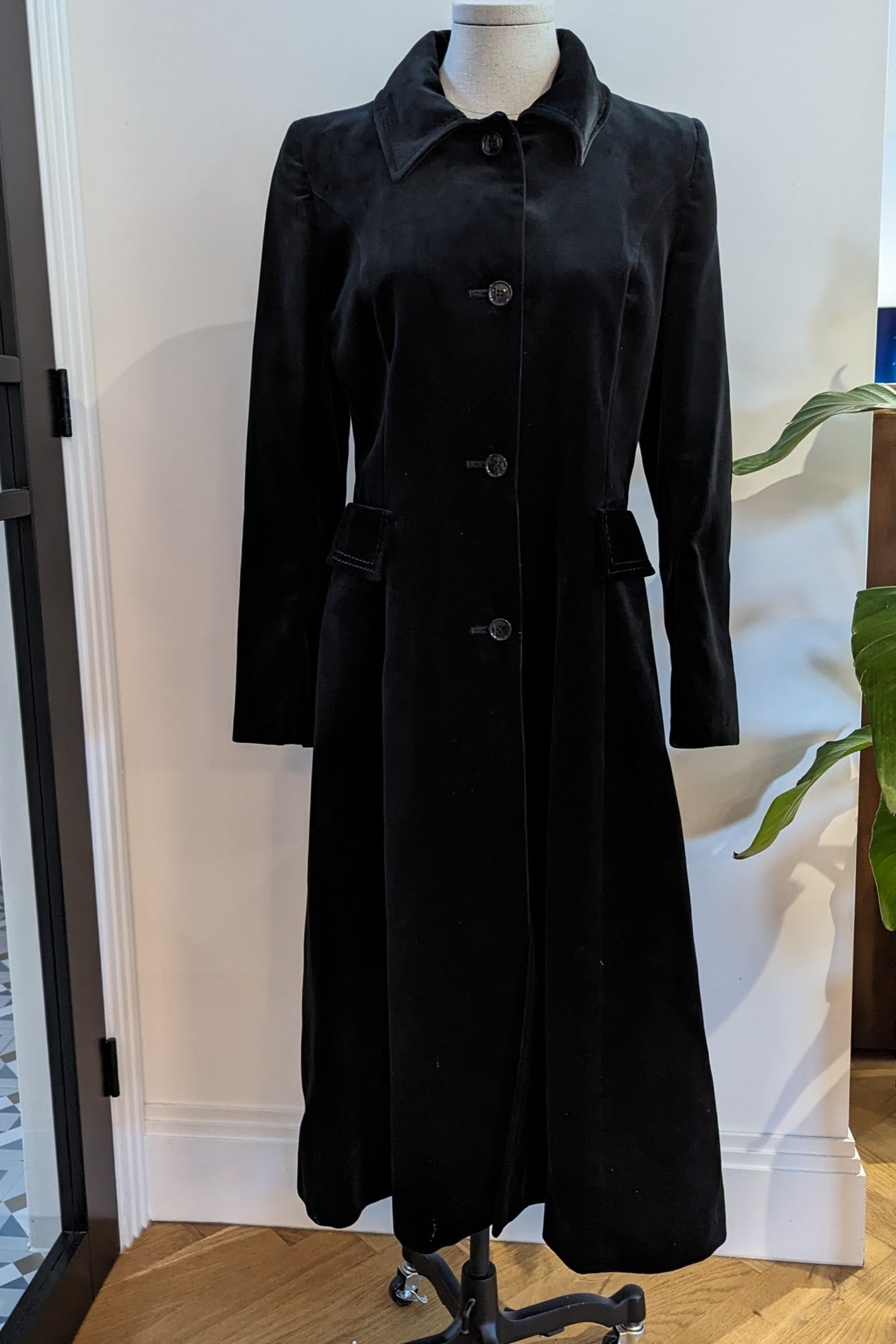 Black velvet long vintage coat