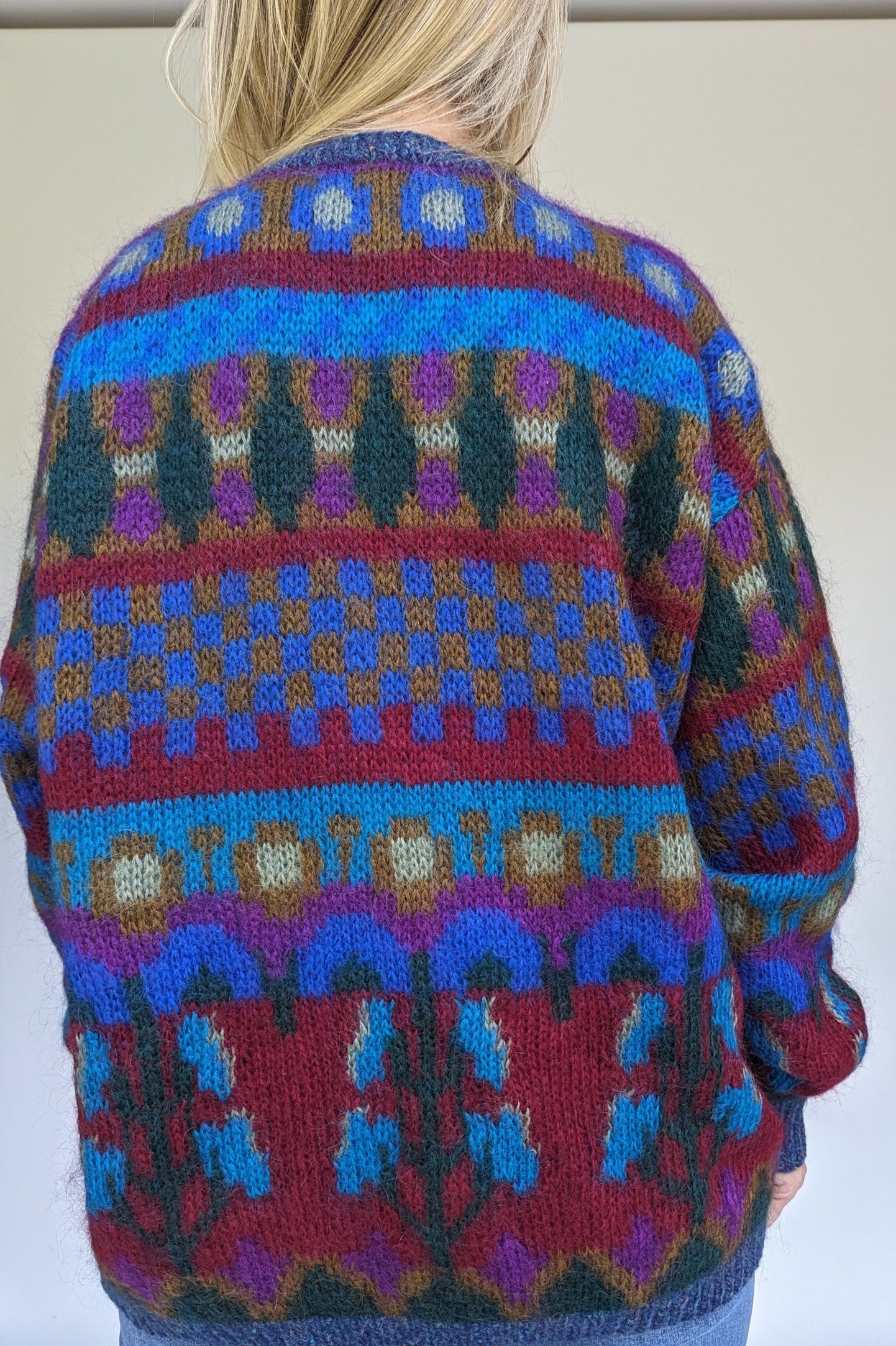Patterned 90s cardigan
