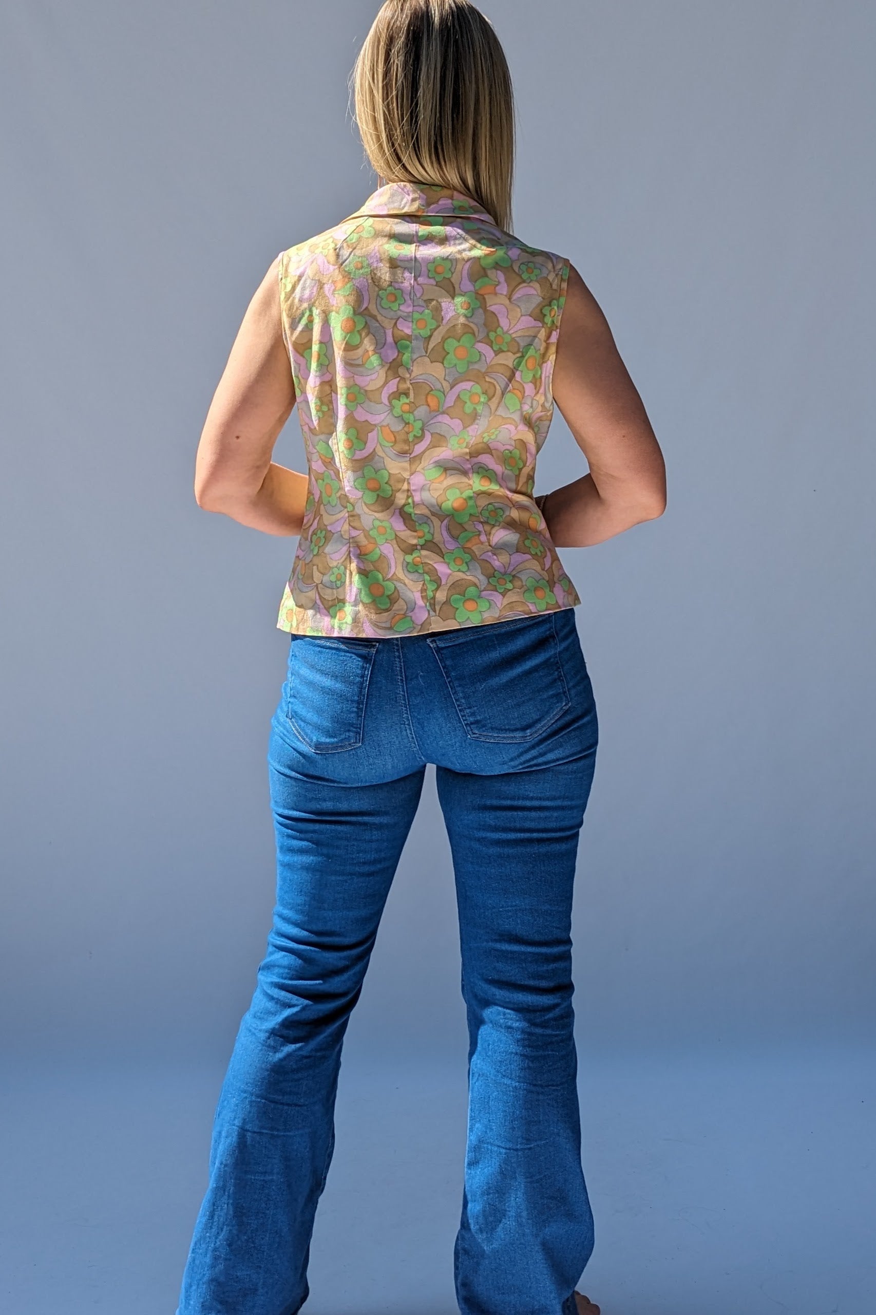 Vintage fitted blouse