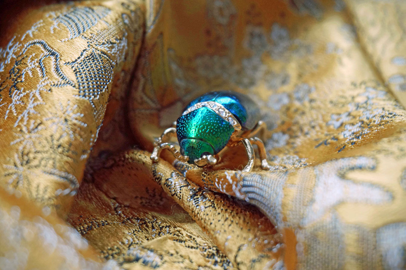 Vintage Iridescent Green Scarab Beetle Brooch, Green Beetle Pin Brooch Gift For Her - Ada's Attic Vintage- 4